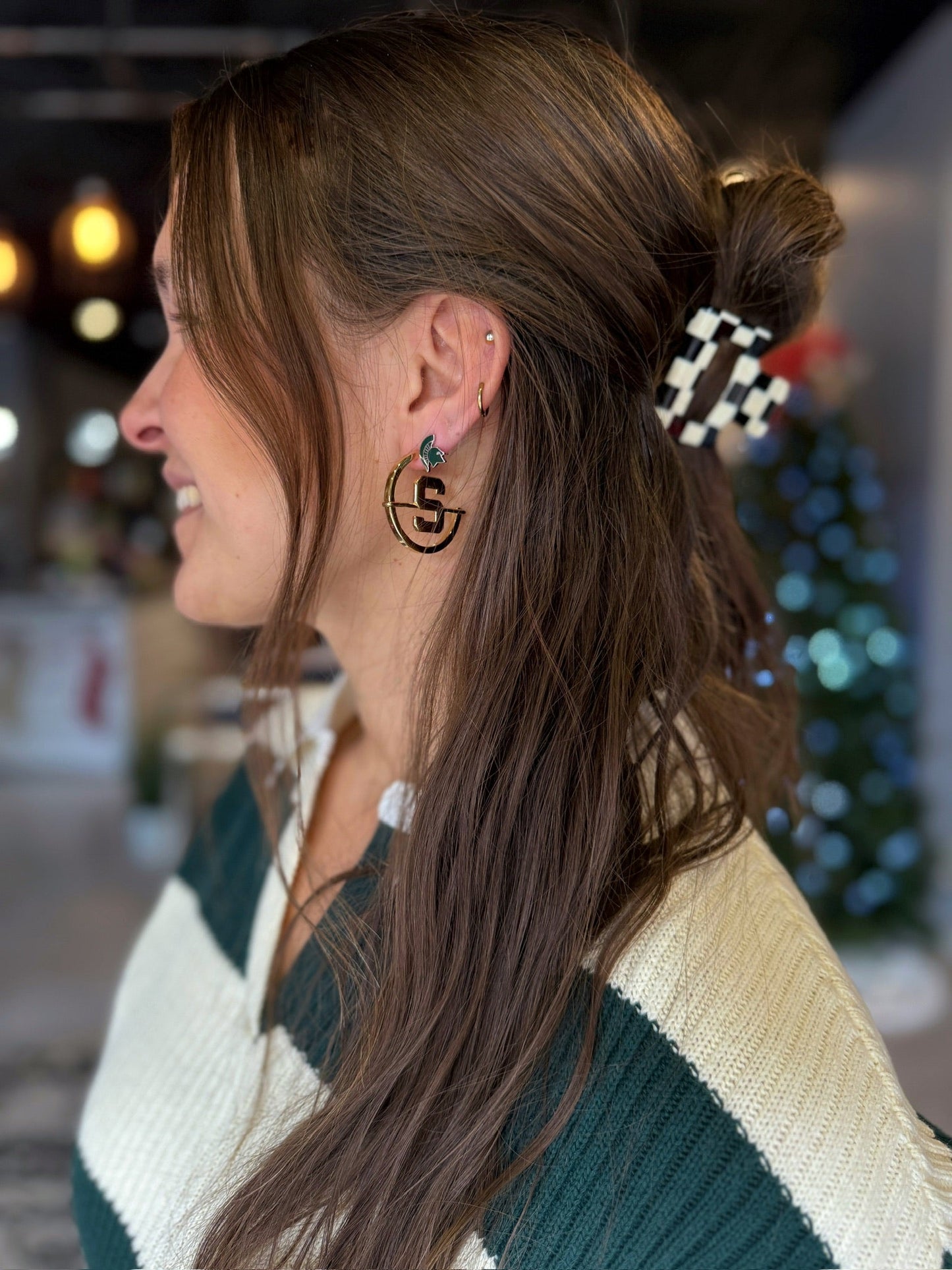 Transform Your Game Day Look with These Must-Have Accessories!