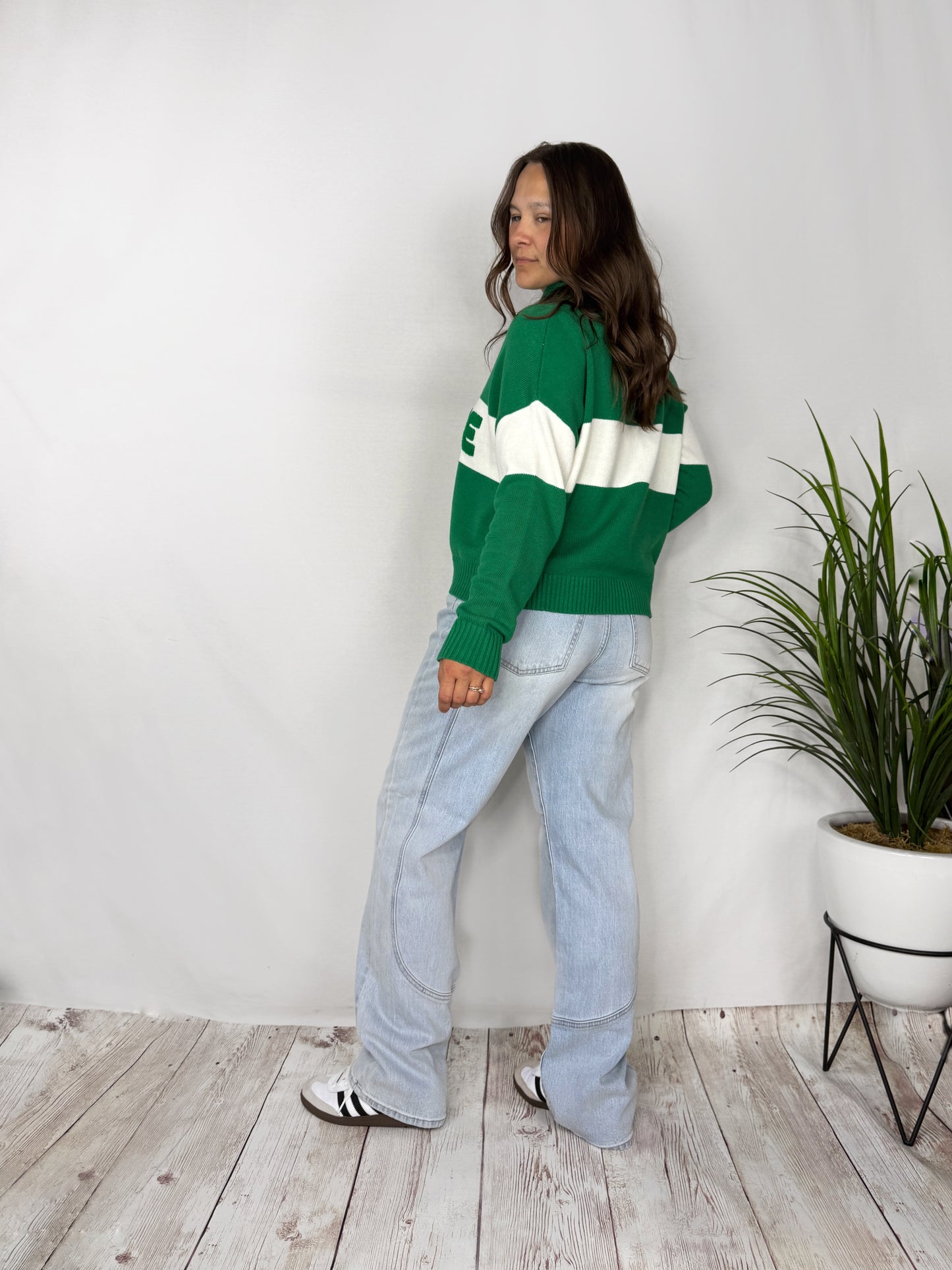 Blank Canvas Seam Straight Jeans