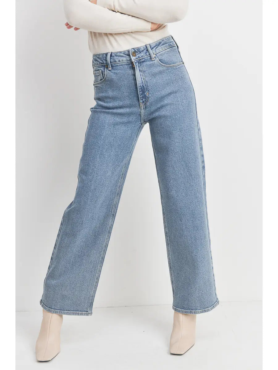 The Annie Straight Jeans
