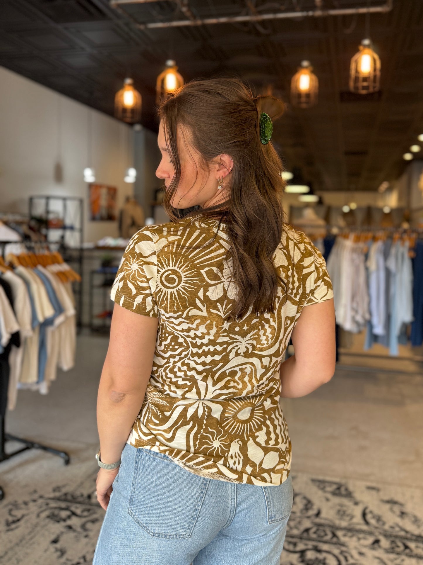 The Perfect Tee in Full Moon