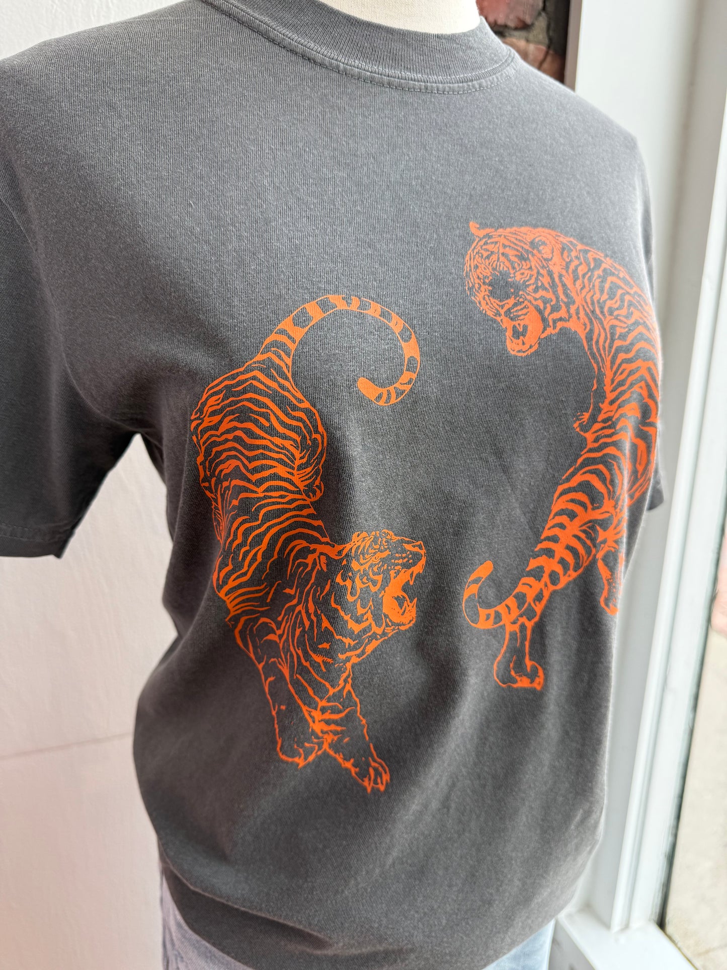 Double Tiger Tee Grey