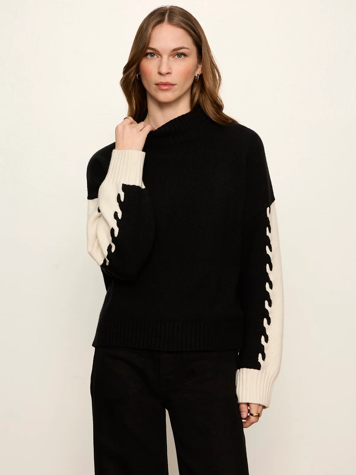 Color Block Mock Neck Pullover in Black/Bone
