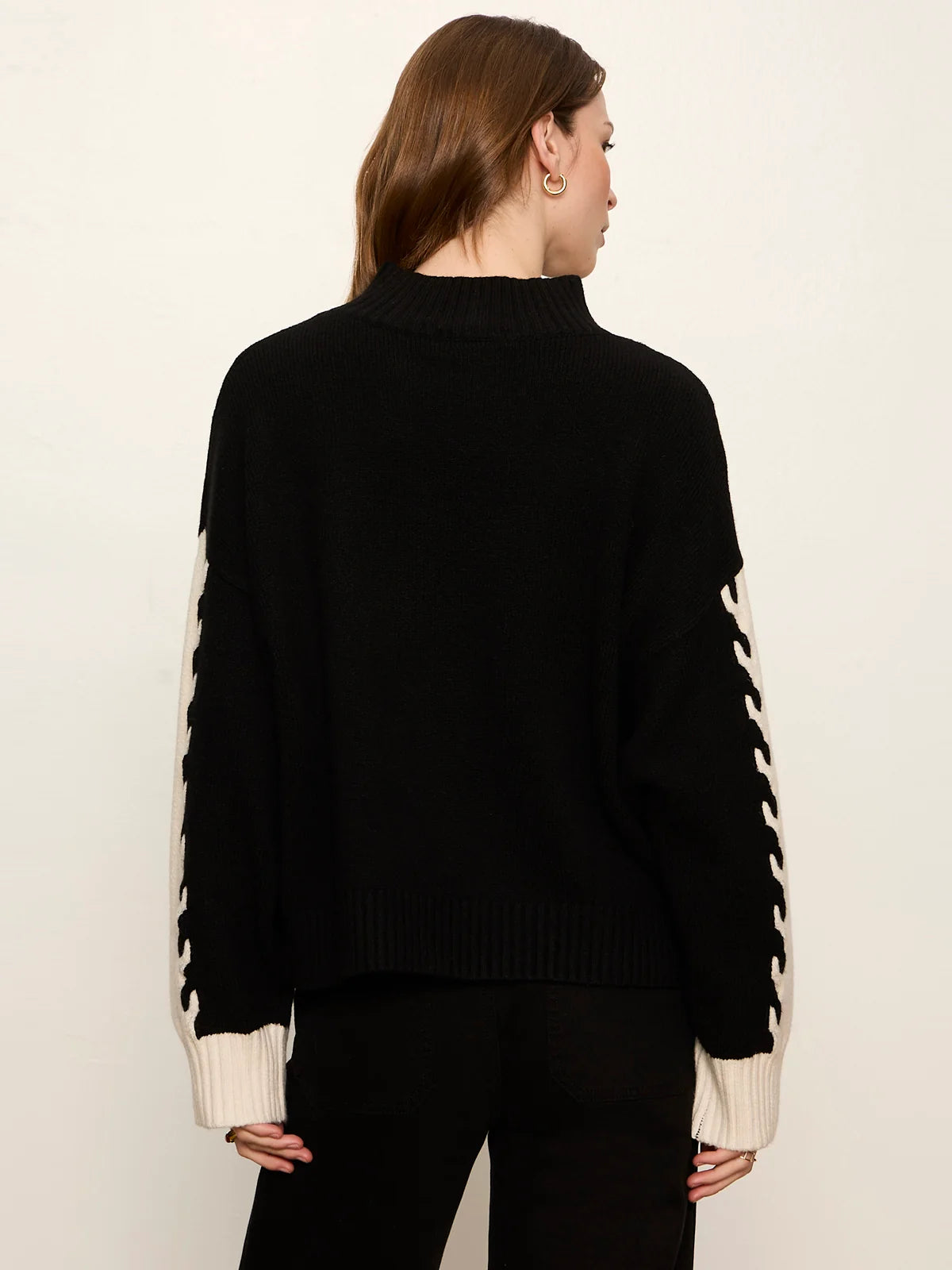 Color Block Mock Neck Pullover in Black/Bone