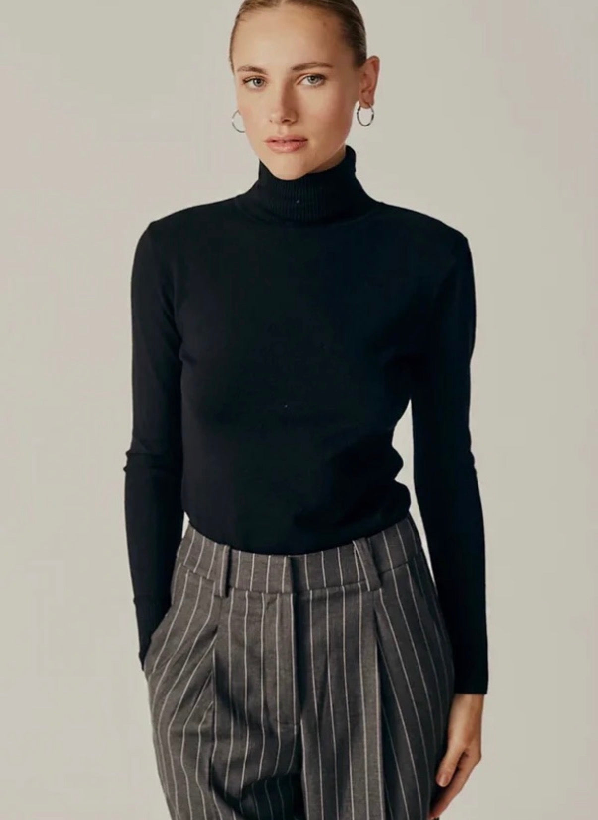 Silene Turtleneck Sweater in Black