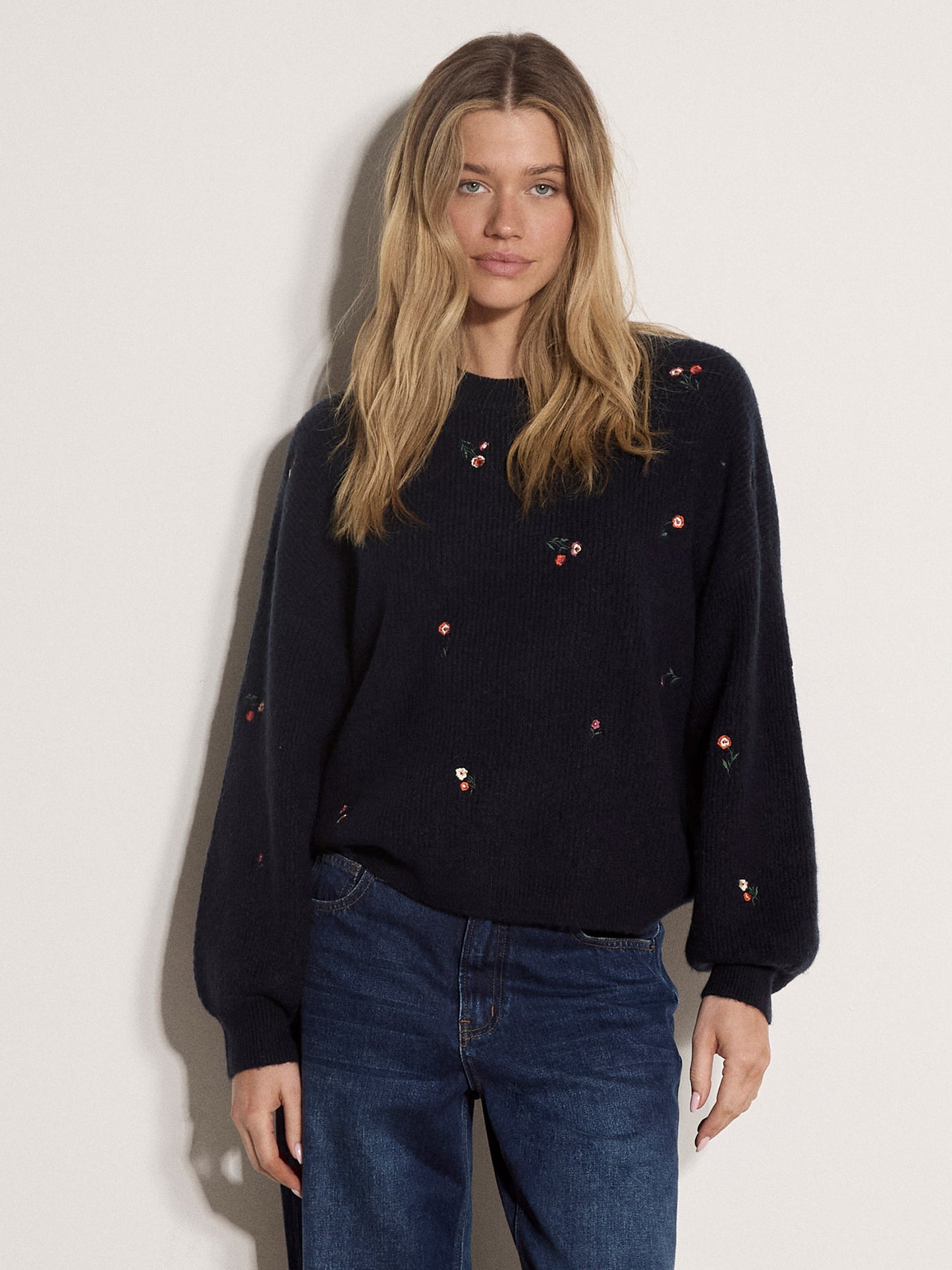 Dainty Bloom Sweater in Navy