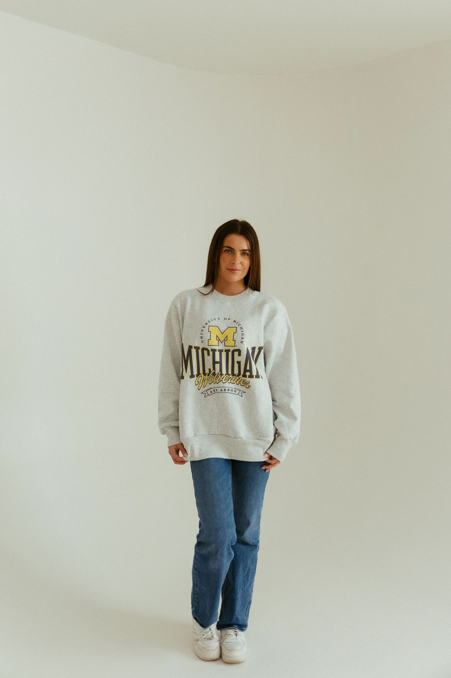 Michigan Graphic Crewneck Grey