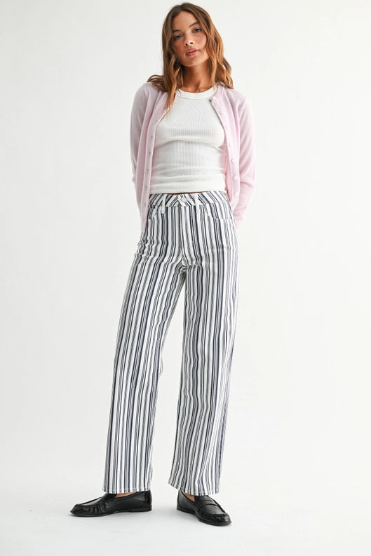 Ellie Vintage Straight Jeans in Blue Stripe