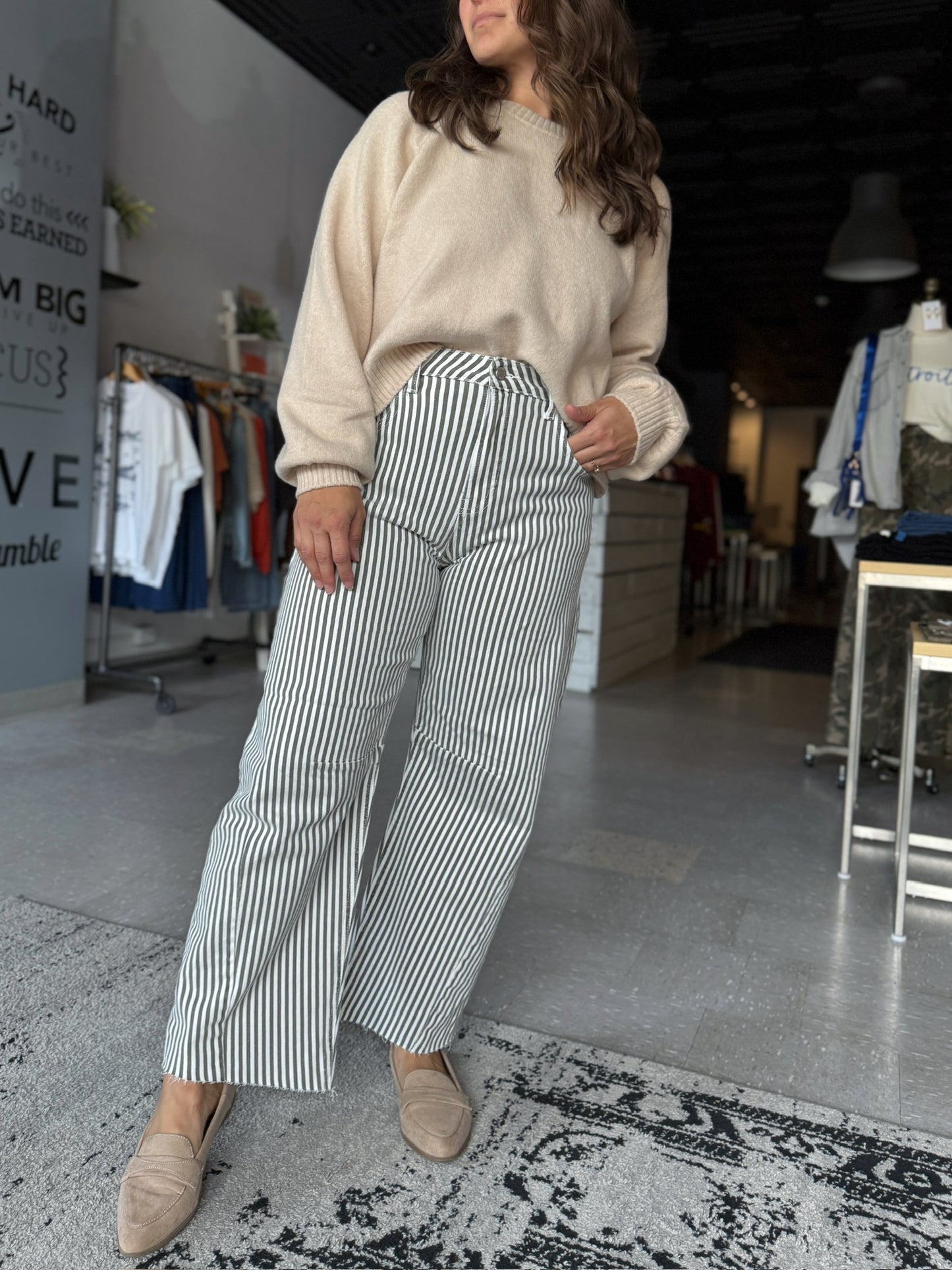 The Seamed Barrel Jean in Olive Stripe