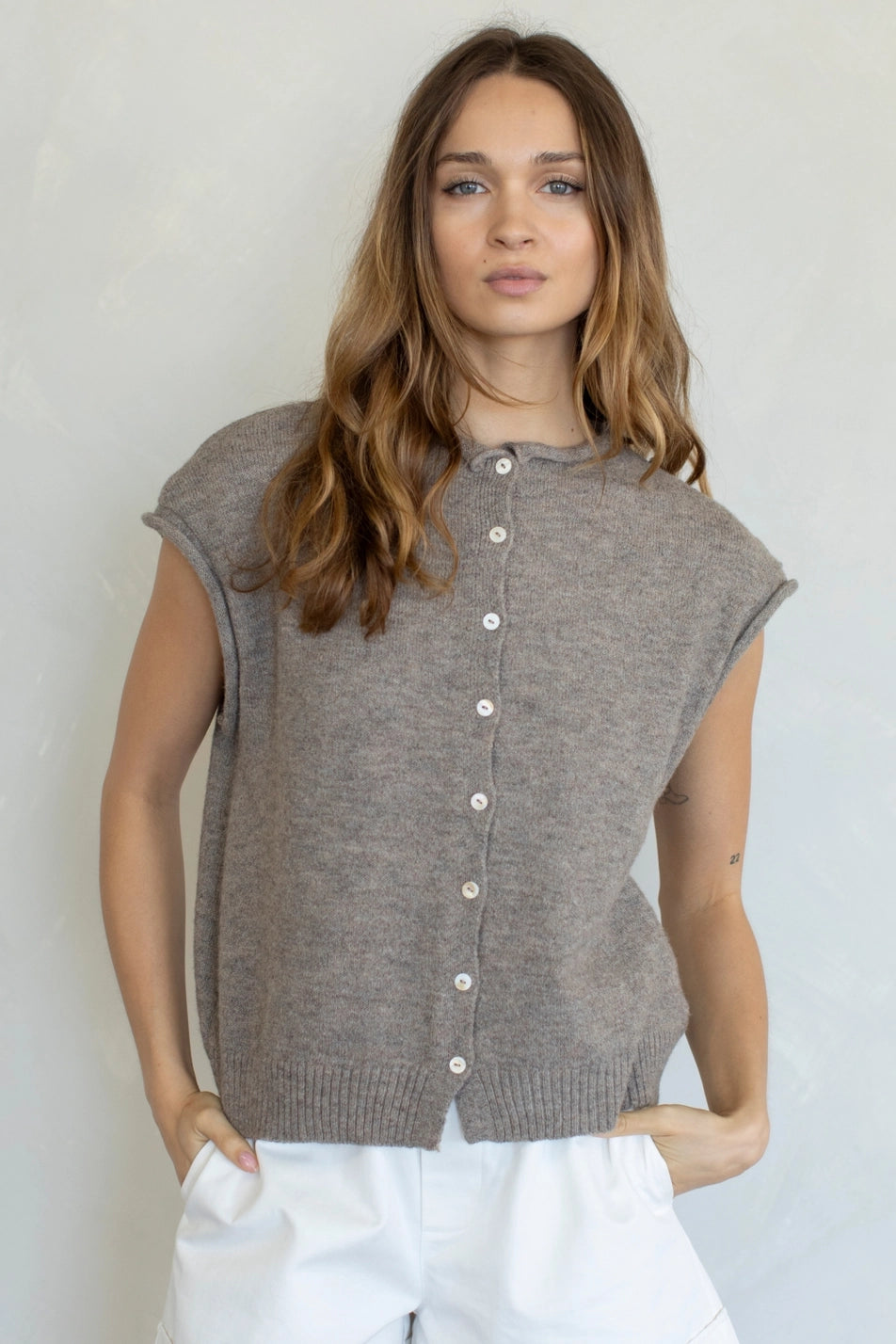 Piper Vest Cardigan in Mocha