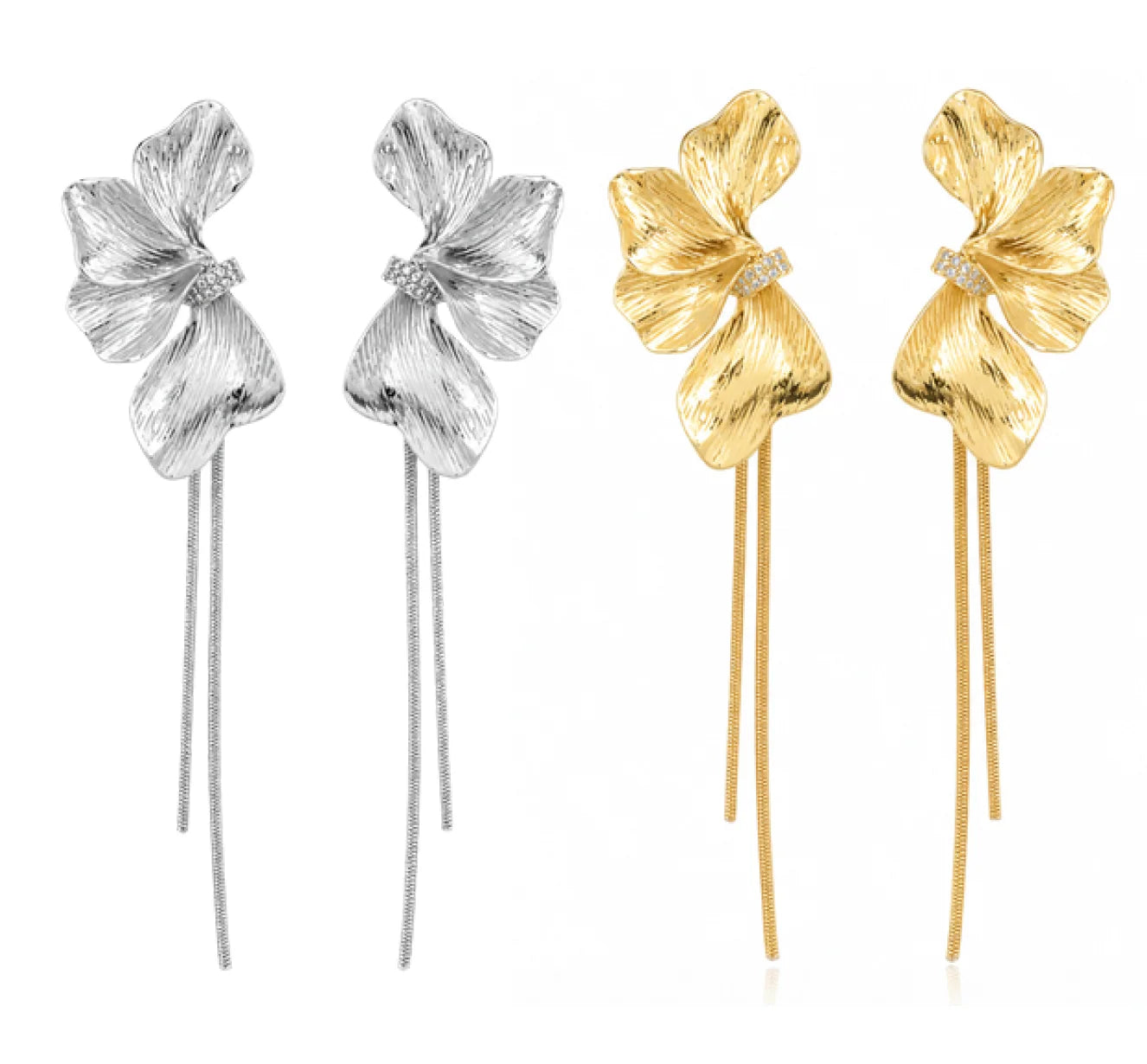 Florish Earrings in Gold