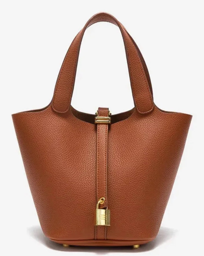 The Lisa Bag in Camel
