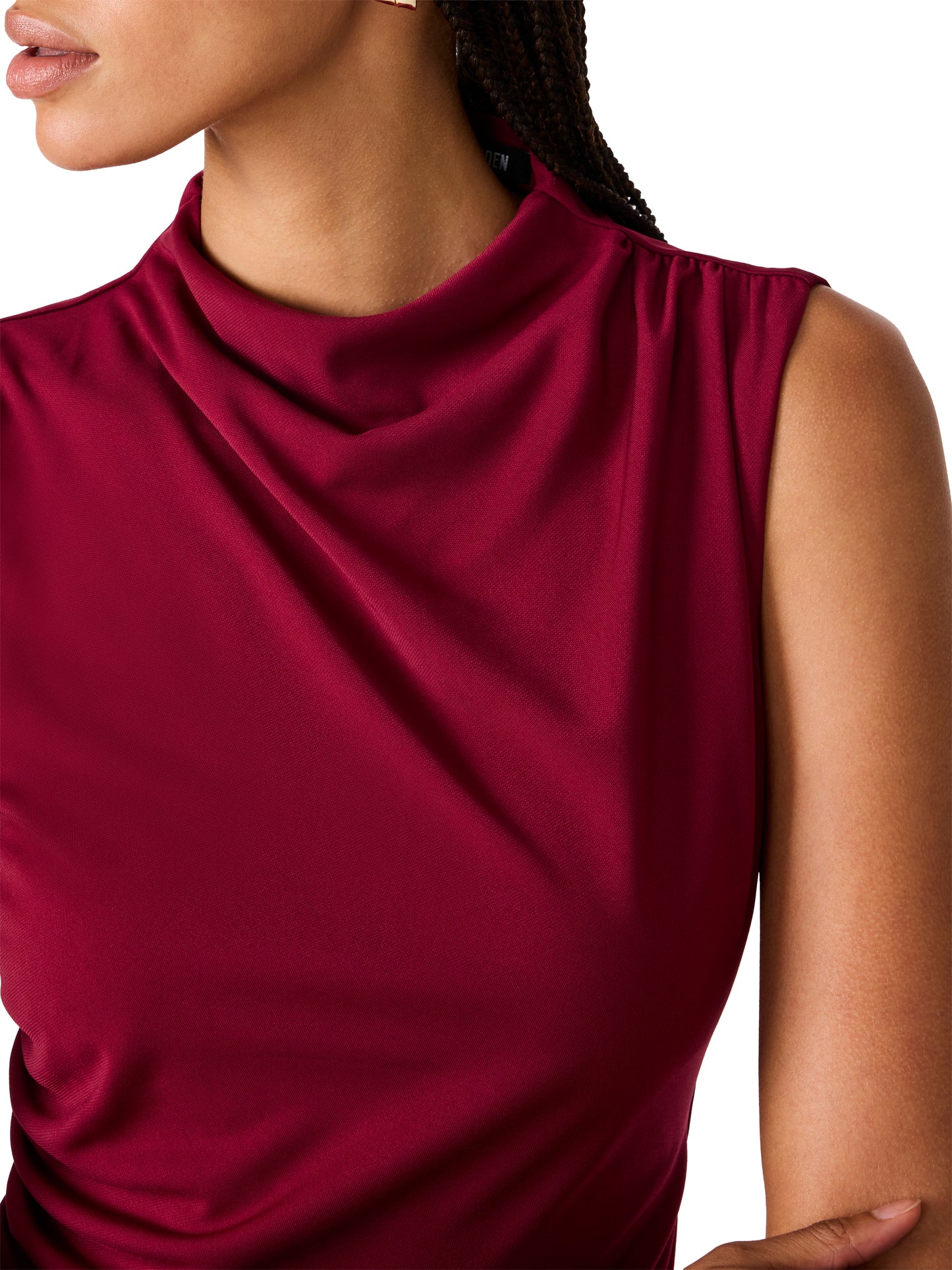 Mo Funnel Dress in Beet Red