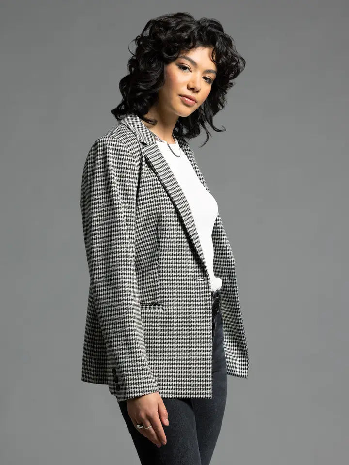 Payton Houndstooth Blazer