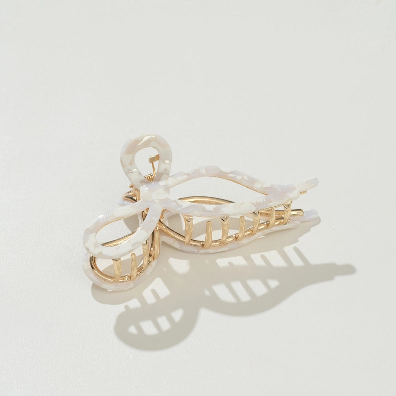 Sabrina Vintage Snow Ribbon Metal Bow Claw Clip