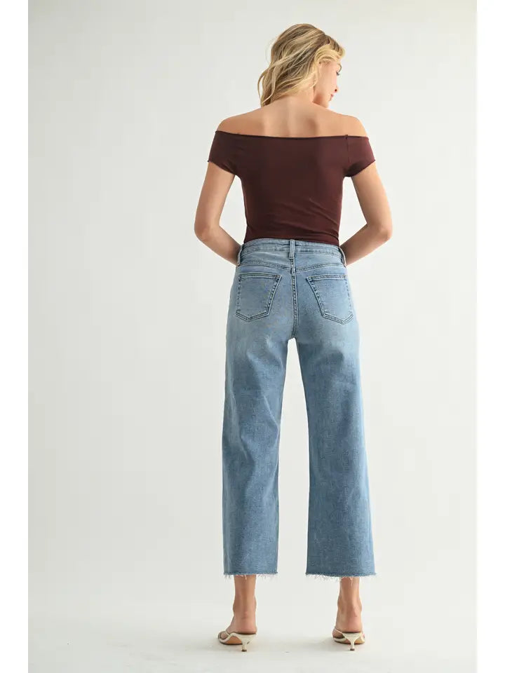 Sarah Slim Wide Crop Jean in Medium Wash