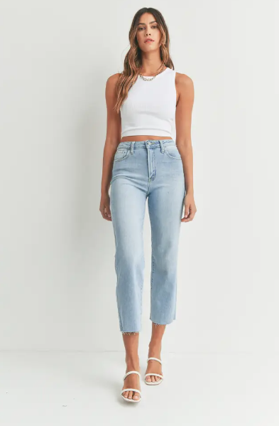 Load image into Gallery viewer, Straight to the Point Jeans
