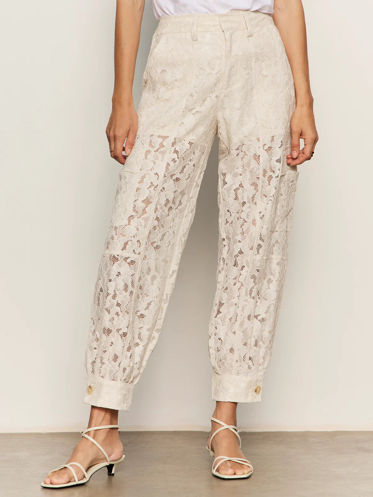 Soft Volume Lace Pants
