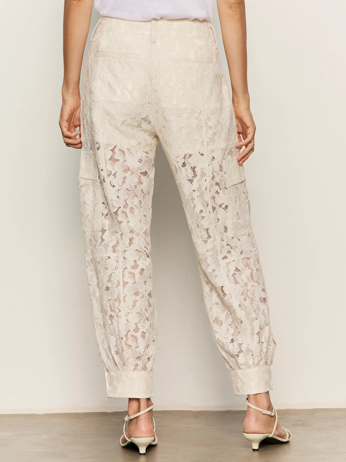 Soft Volume Lace Pants