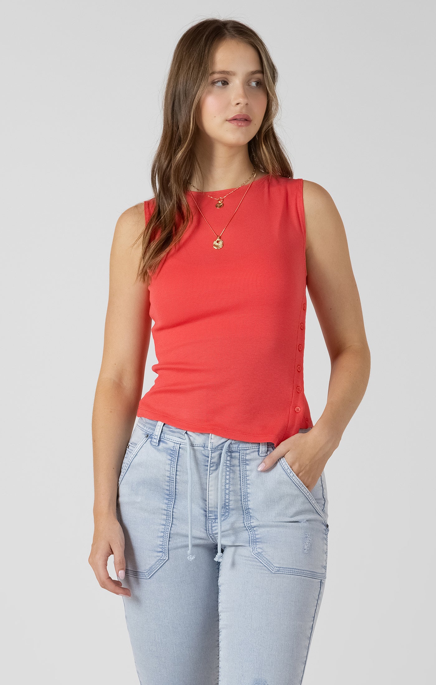 Sun Chaser Asymmetric Tank