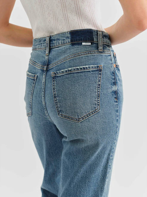 Sundaze High Rise Straight Jeans Brooklyn