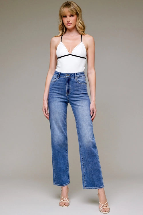 Tracey Clean Stretch Straight in Medium Dark