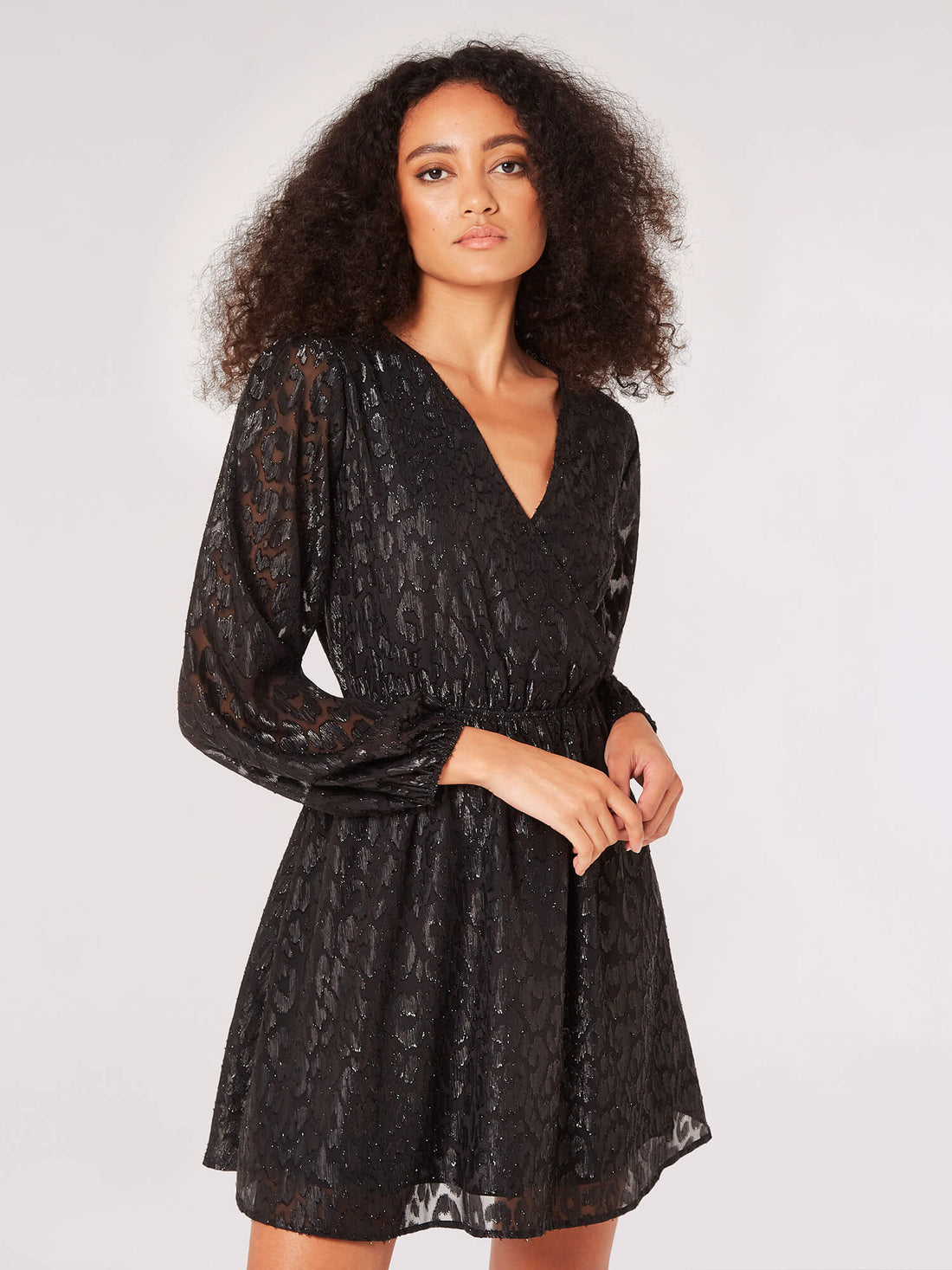 Little Black Dress – Ferne Boutique