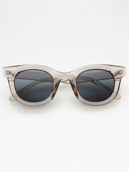 Load image into Gallery viewer, Deni Sunglasses
