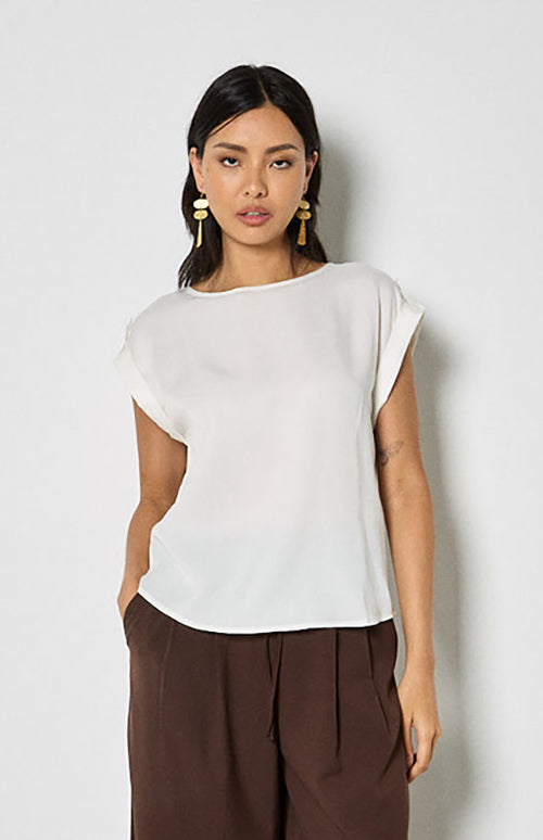 Simple Chic Blouse