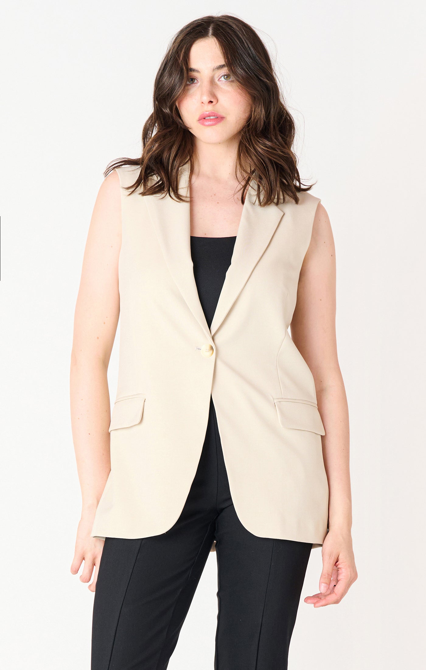 The Carly Vest