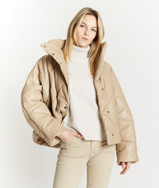 Load image into Gallery viewer, Laura Cropped Puffer Jacket
