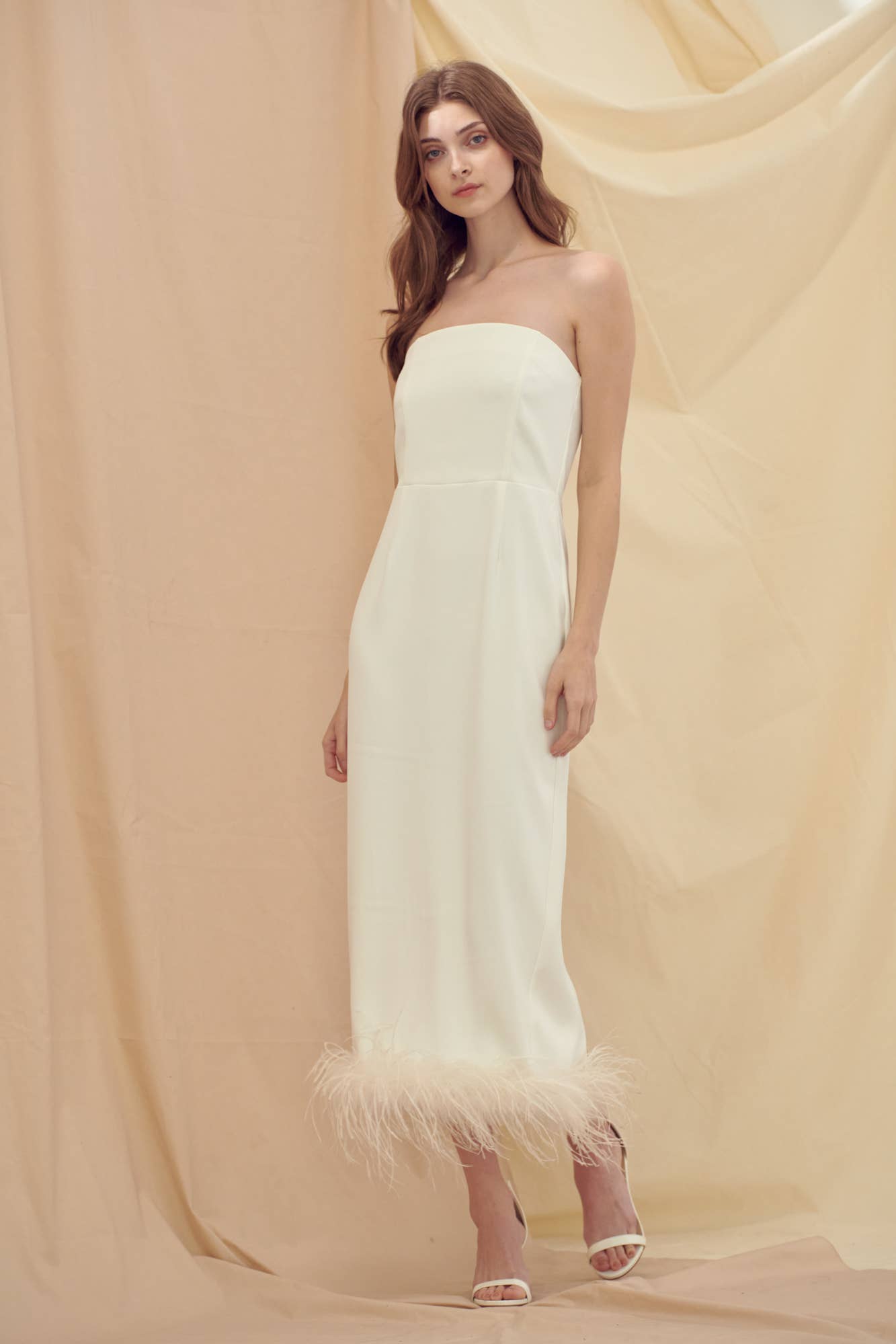 Shake Your Tailfeather Midi Dress