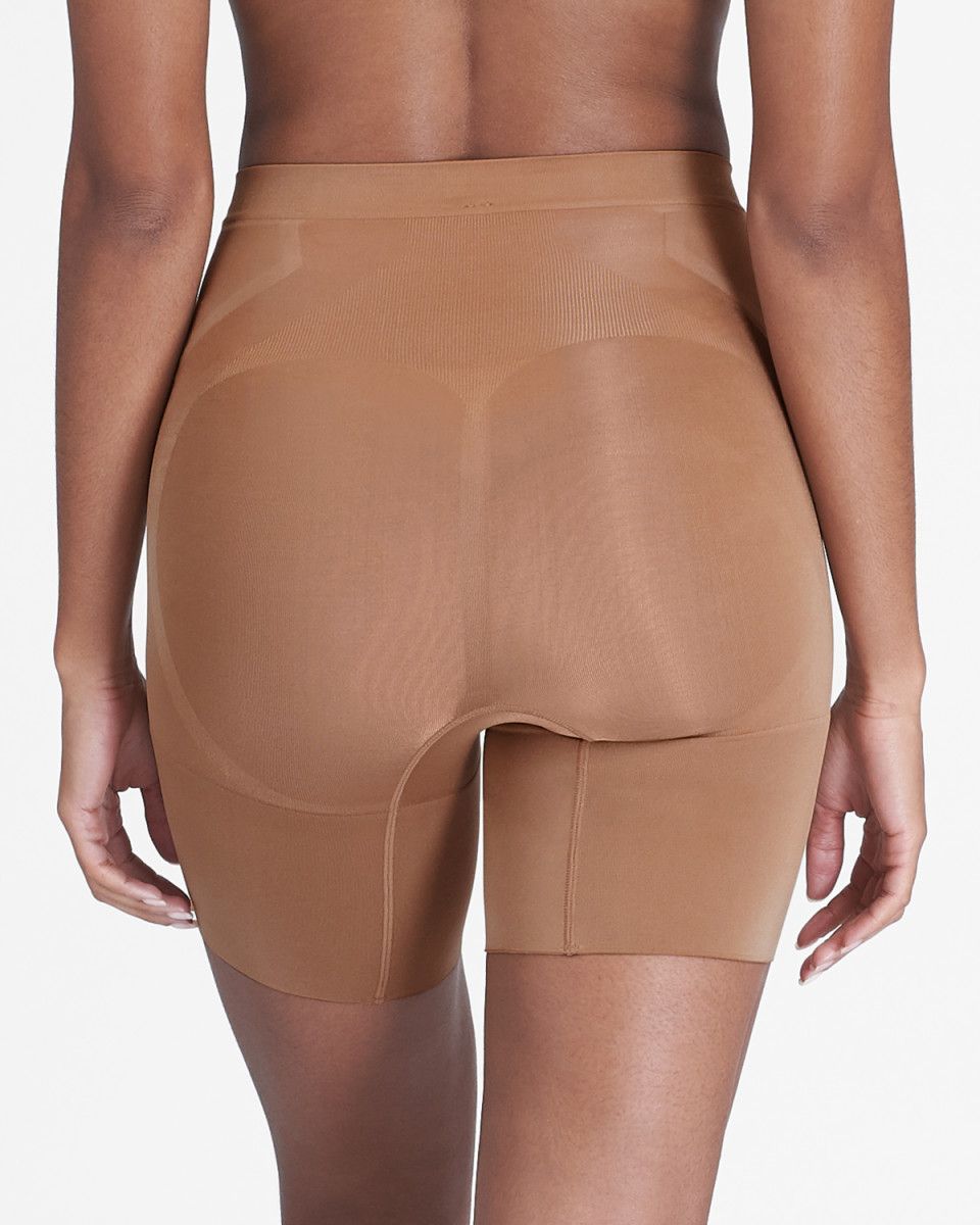 SPANX Oncore control shorts